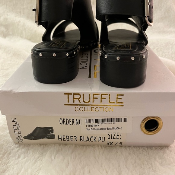Black Truffle Collection Sandals - Picture 6 of 6